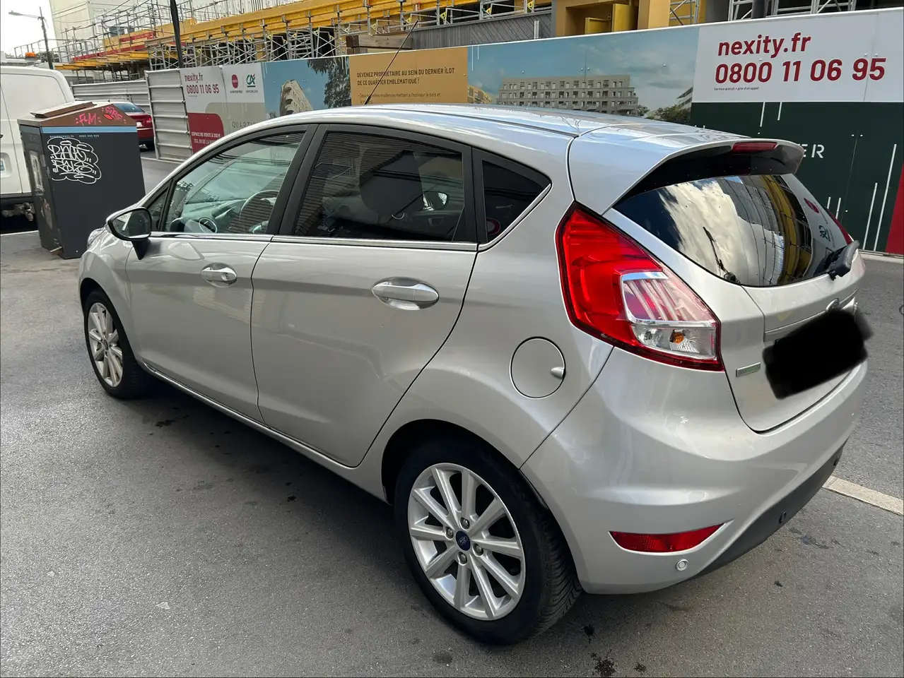 Ford Fiesta 5 portes — photo 4