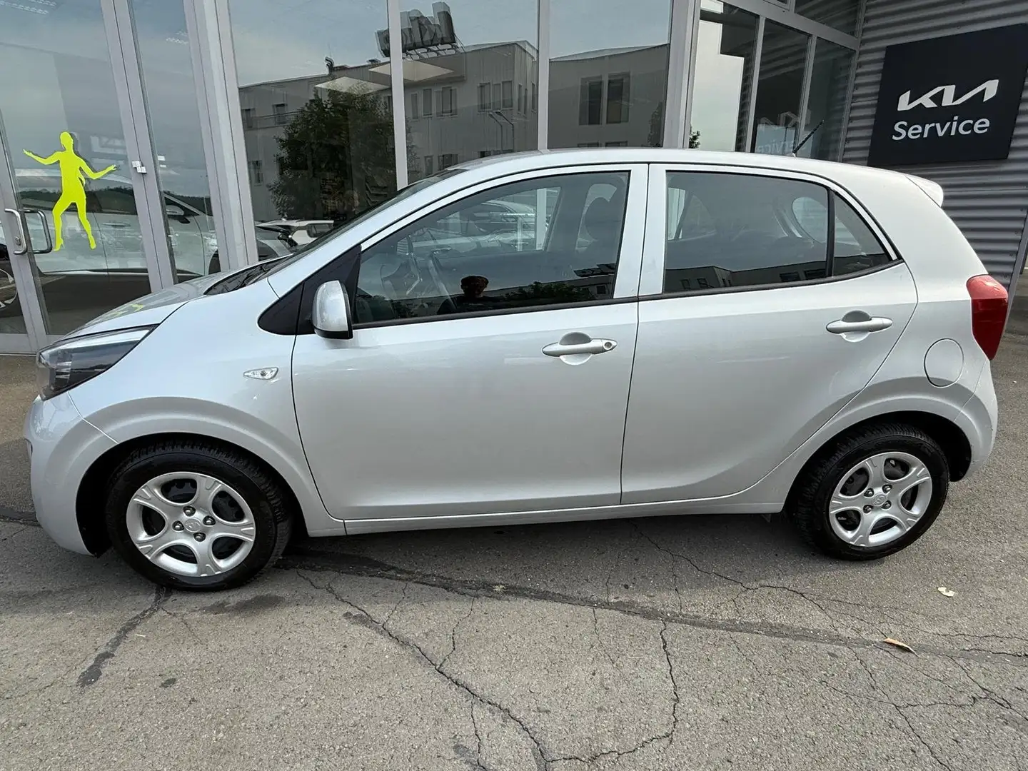 Kia Picanto 1,0 MPI Titan *Nur 8.000km* Silber - 2