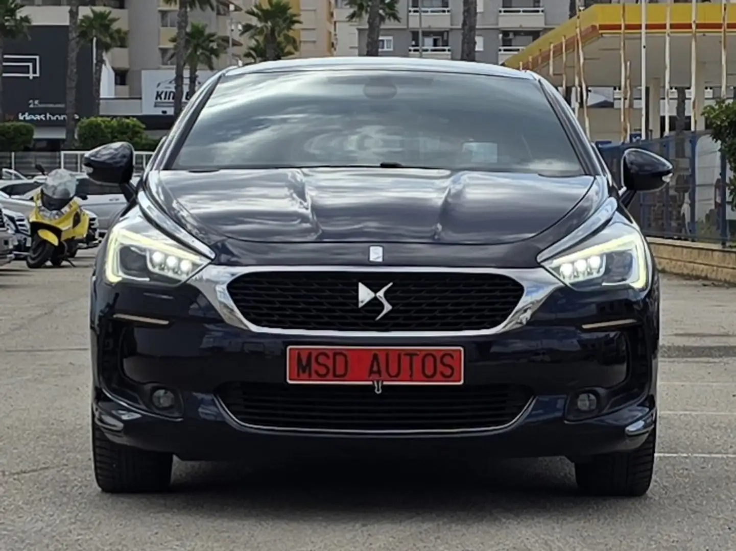 DS Automobiles DS 5 2.0BlueHDi S&S Sport EAT6 180 Negro - 1