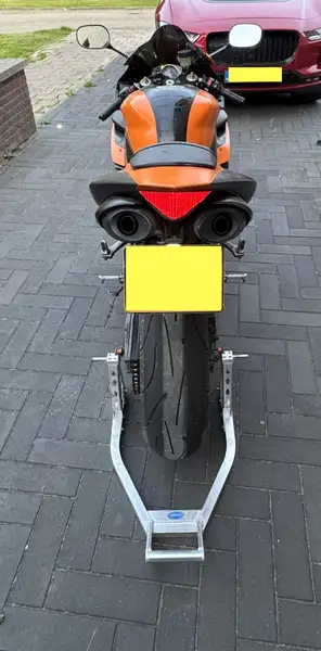 Yamaha YZF-R1 - foto 7