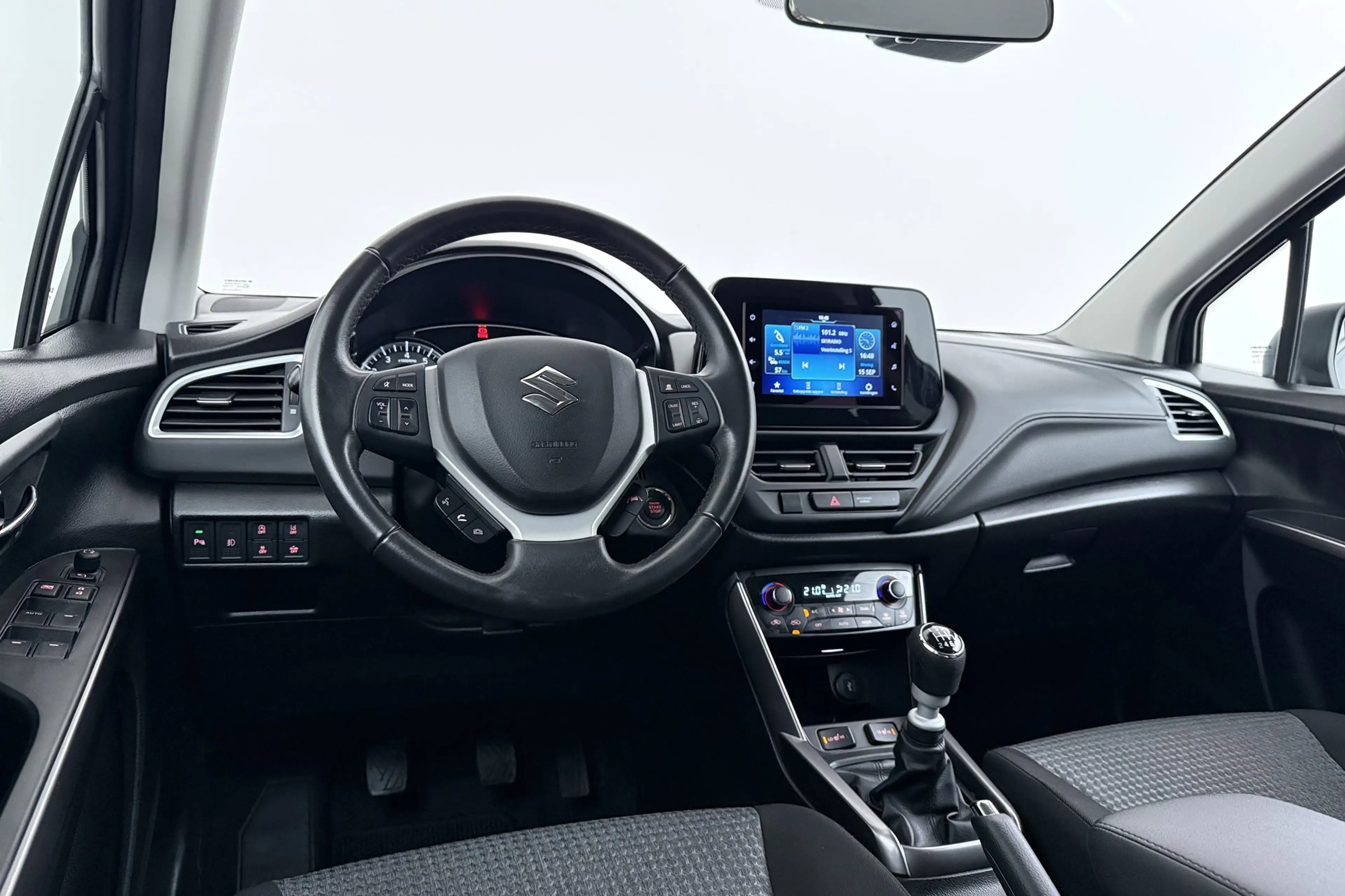 Suzuki S-Cross 1.4 Boosterjet Select Smart Hybrid | Trekhaak | Ad — photo 15