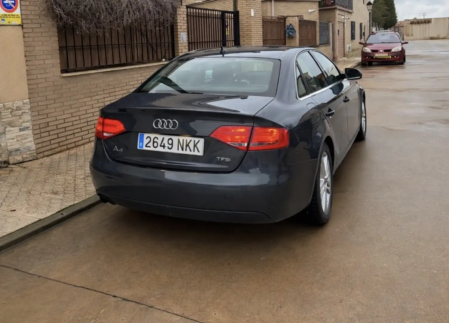 Audi A4 A4 2.0 TFSI Gris - 2