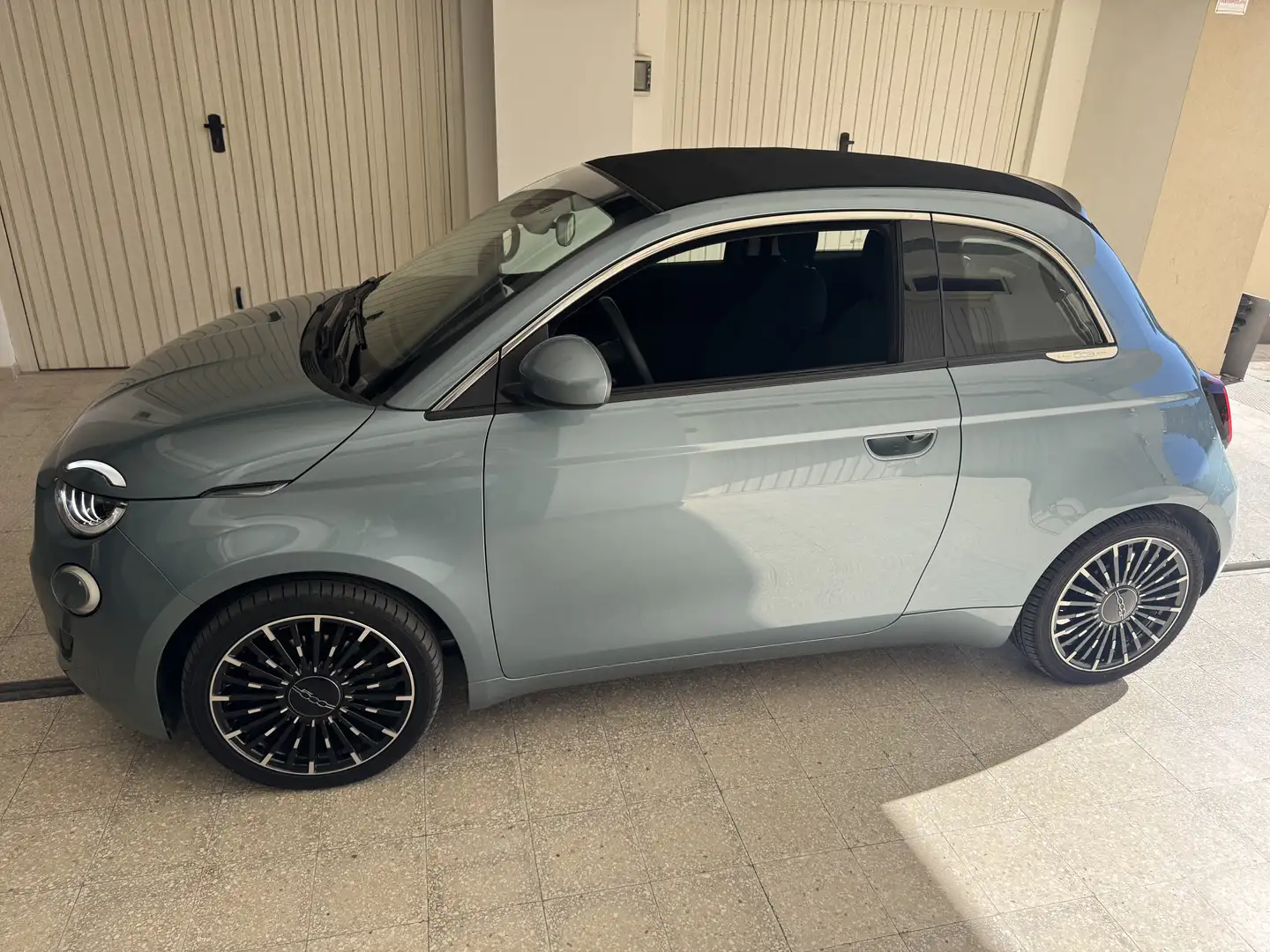 Fiat 500e 42 kWh La Prima - 2