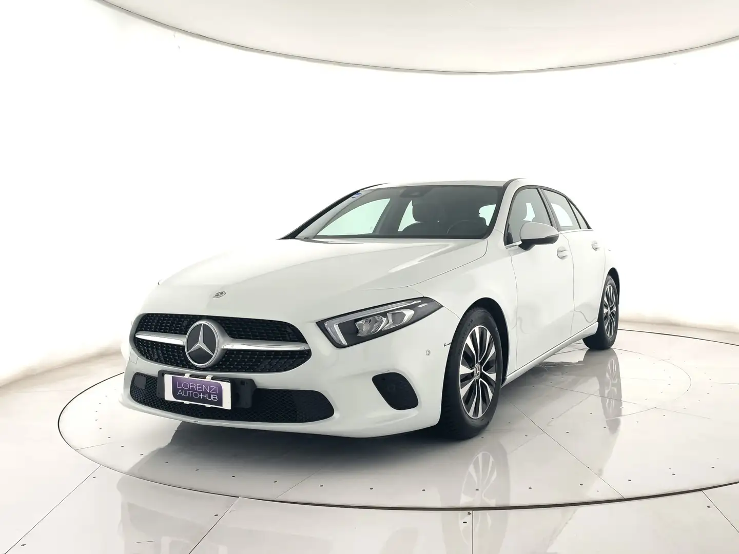 Mercedes-Benz A 180 d Business auto CAMERA+C16"+NEOPATENTATI Blanc - 2