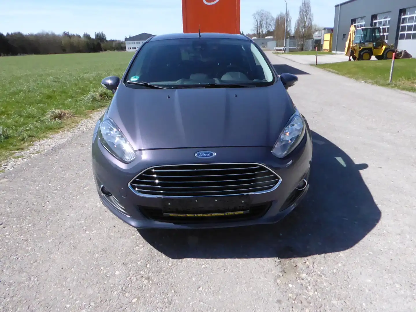 Ford Fiesta Sync Edition,Klima,SHZ,Navi,PDC-HI,MFL,AUX,USB Grau - 2