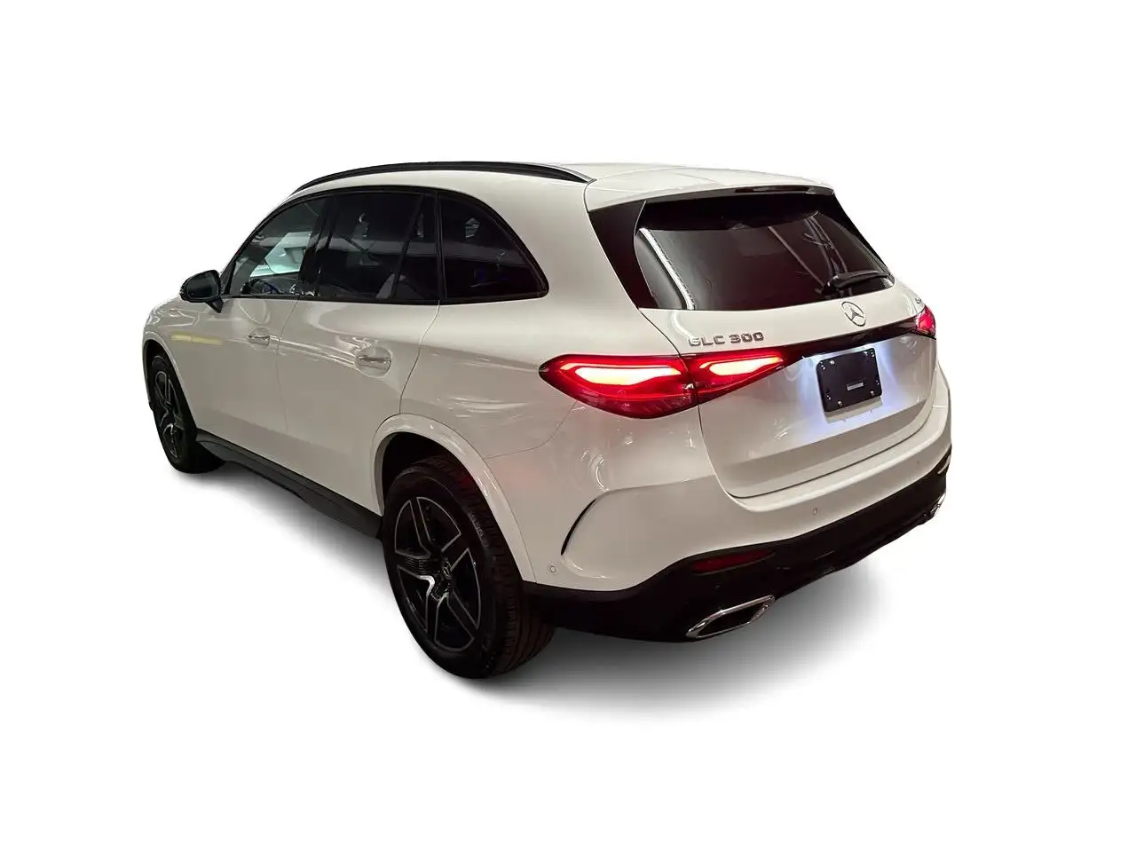 Mercedes-Benz GLC снимка Mercedes-Benz GLC