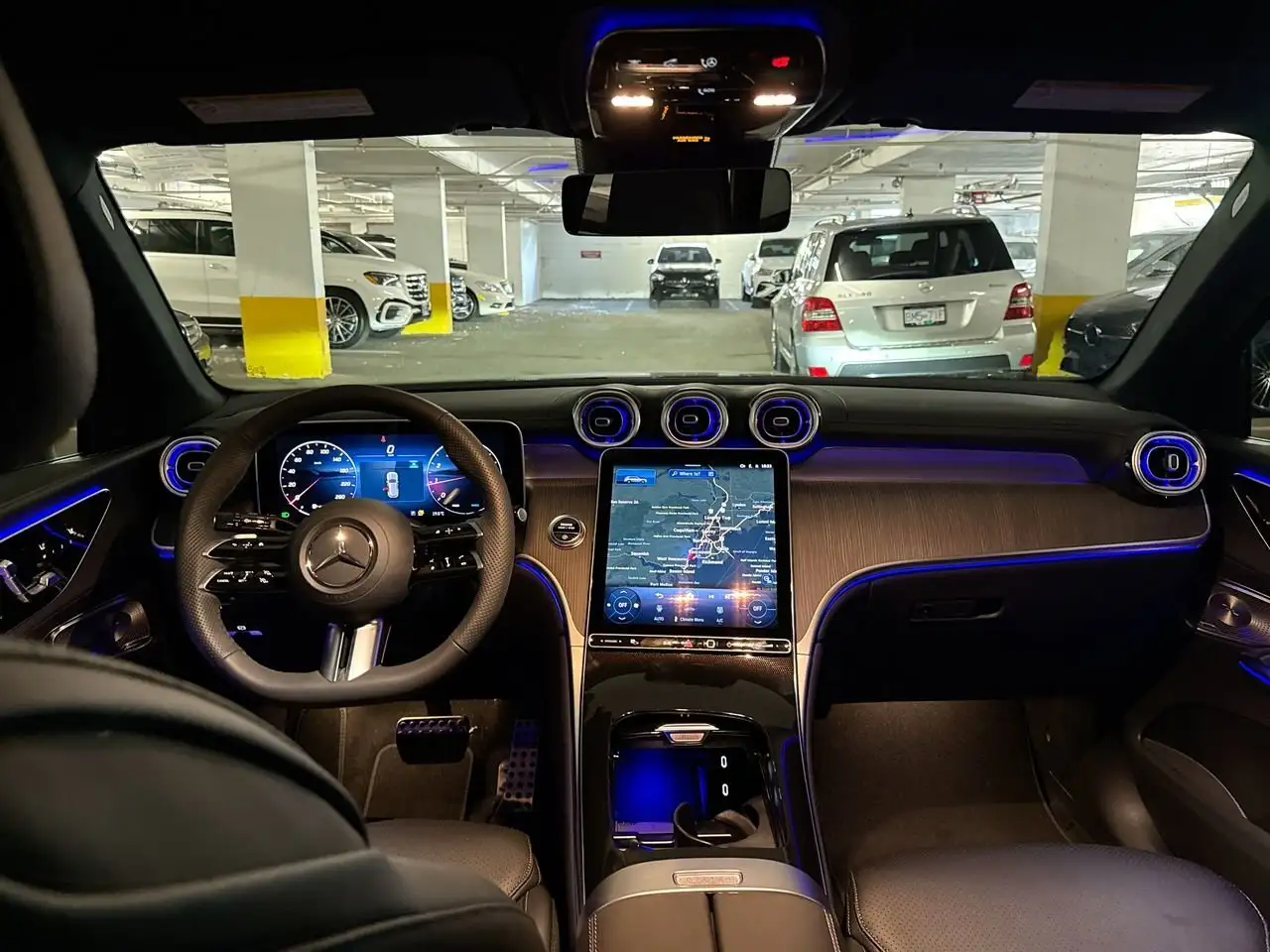 Mercedes-Benz GLC снимка Mercedes-Benz GLC