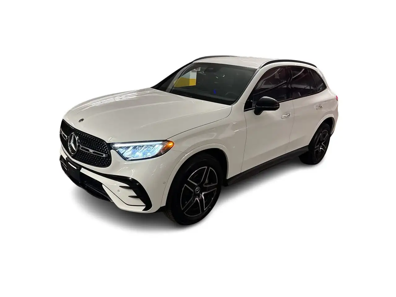 Mercedes-Benz GLC снимка Mercedes-Benz GLC