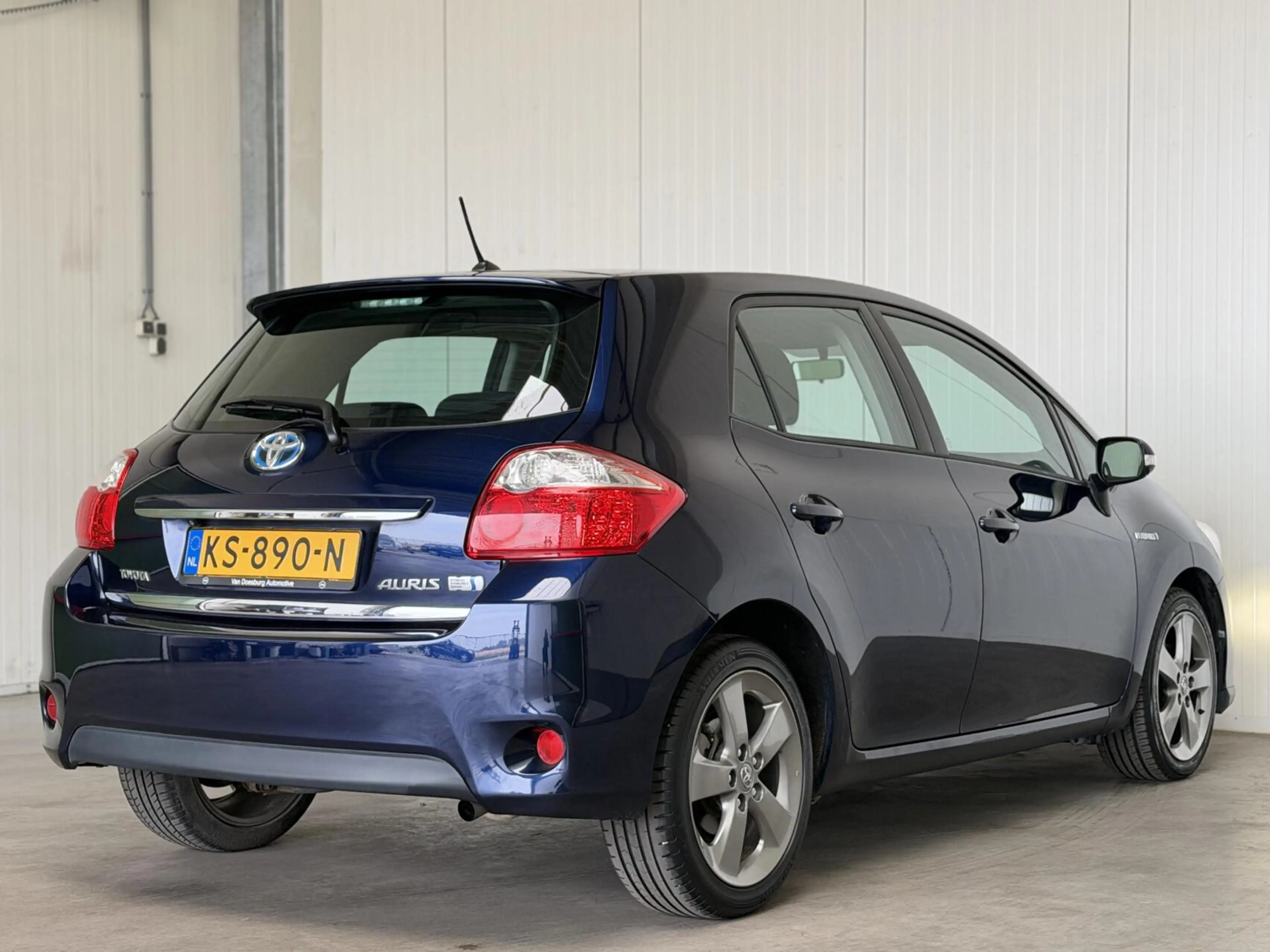 Toyota Auris 1.8 Full Hybrid Executive Business Dealer OH! — photo 6