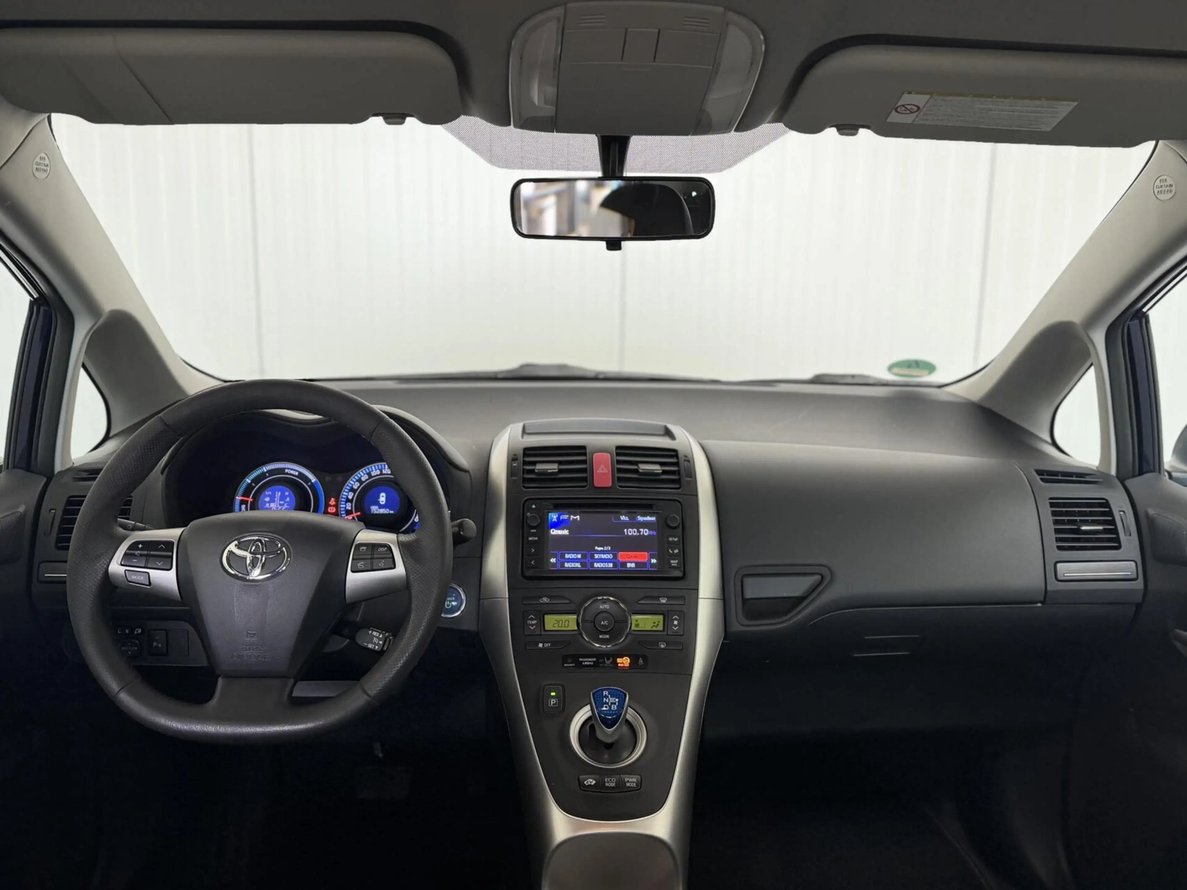 Toyota Auris 1.8 Full Hybrid Executive Business Dealer OH! — photo 10