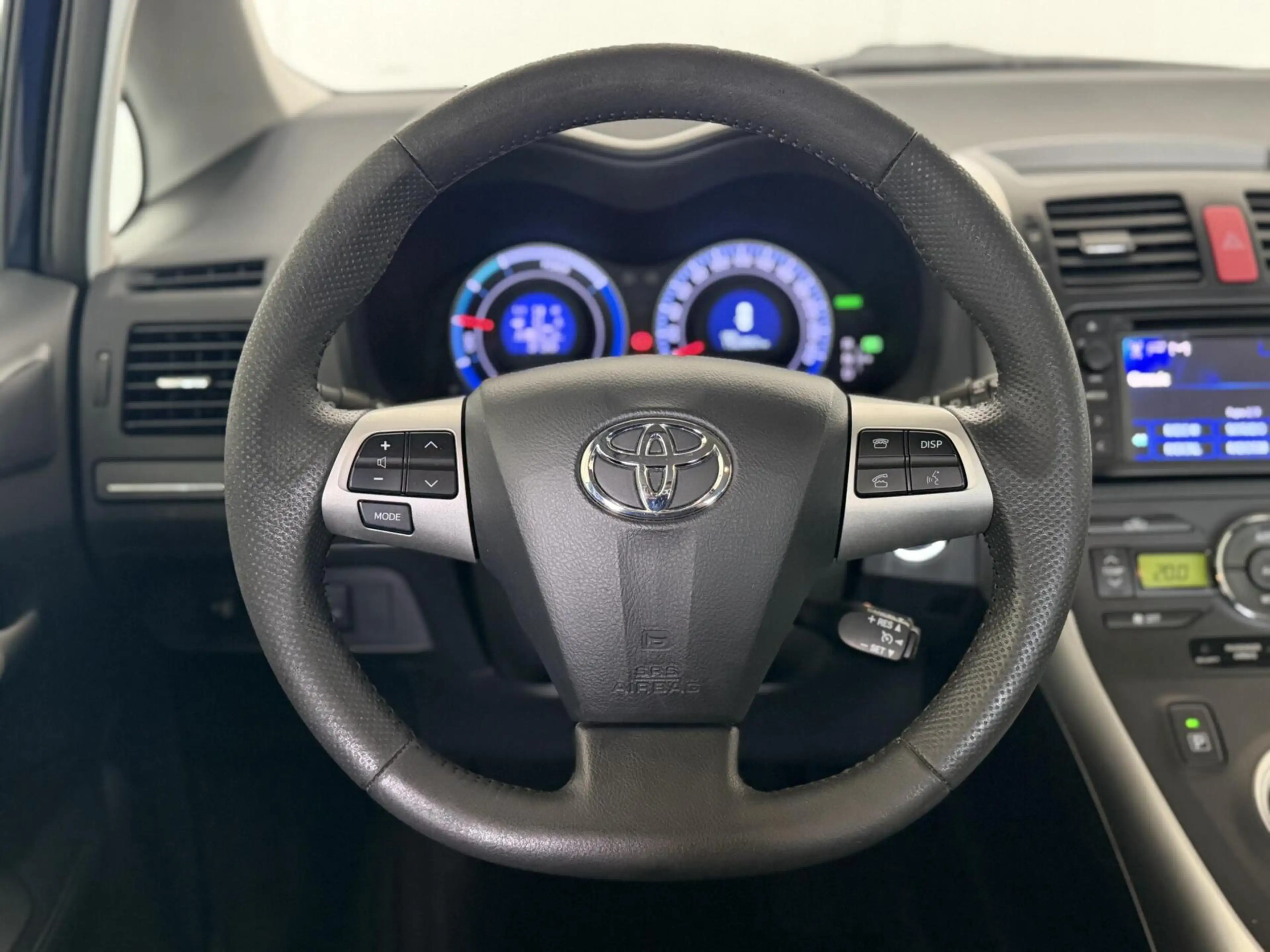 Toyota Auris 1.8 Full Hybrid Executive Business Dealer OH! — photo 11