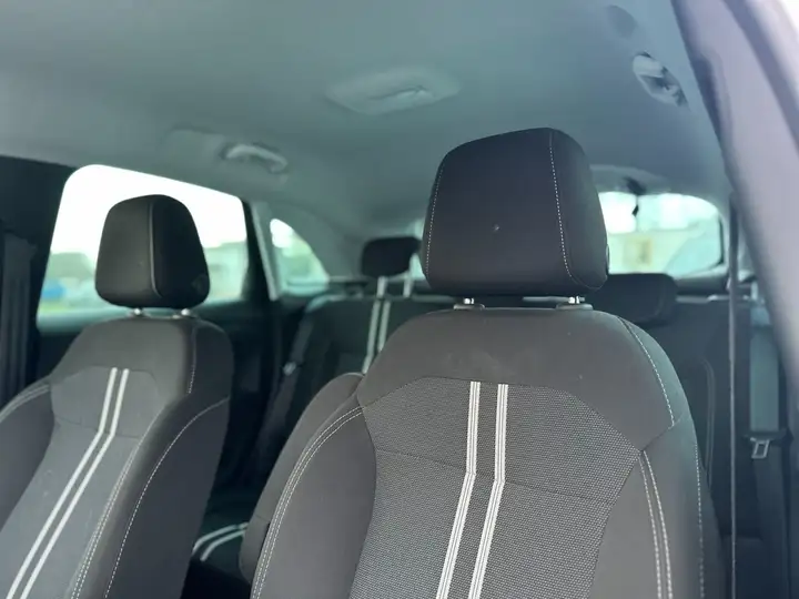 Opel Crossland 1.5 Ecotec Elegance — foto 11