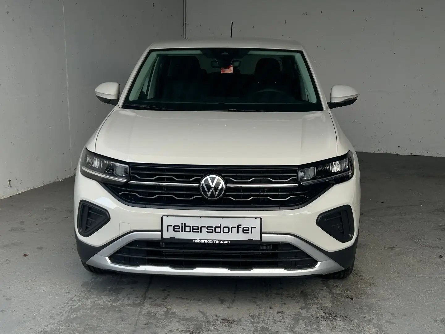 Volkswagen T-Cross 4Me TSI Grau - 2
