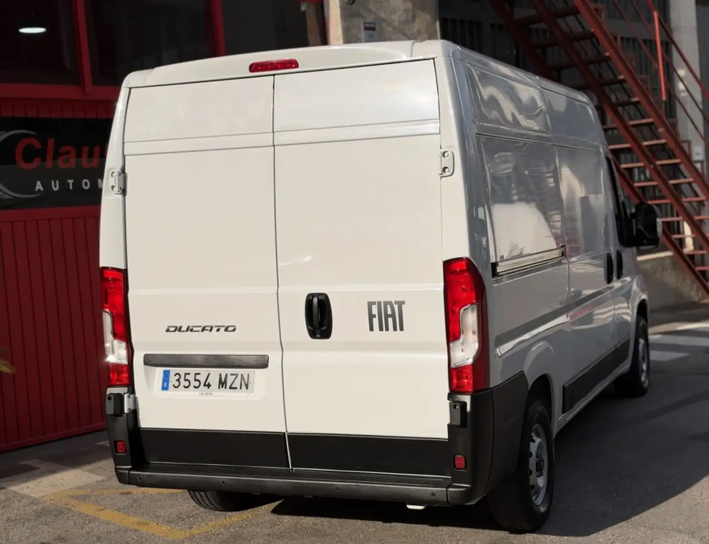 Fiat Ducato Fg. 35 2.2BlueHDi L2 H2 103KW Blanco - 2