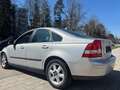 Volvo S40 Lim. 2.4i Kinetic Silber - thumbnail 3