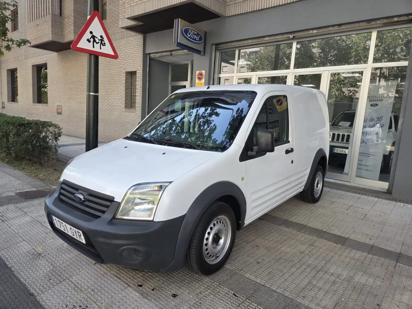 Ford Connect Comercial FT 200S TDCi 75 Blanco - 1