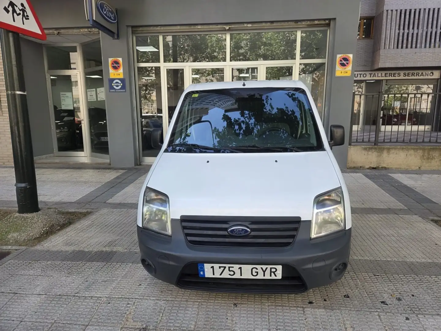 Ford Connect Comercial FT 200S TDCi 75 Blanco - 2