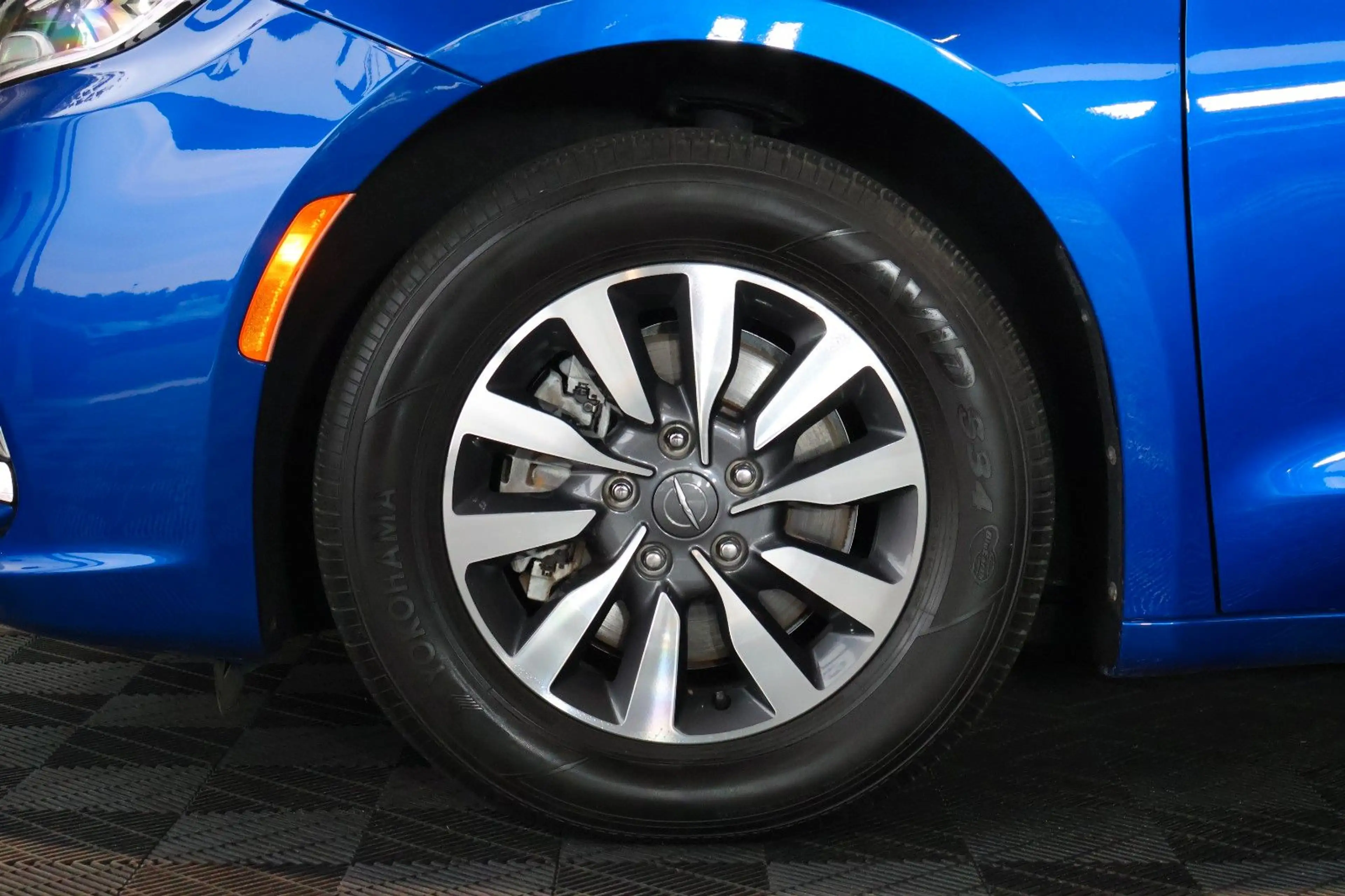 Chrysler Pacifica 3.6L V6 TOURING L /FWD/7-SITZER/KAMERA — photo 3