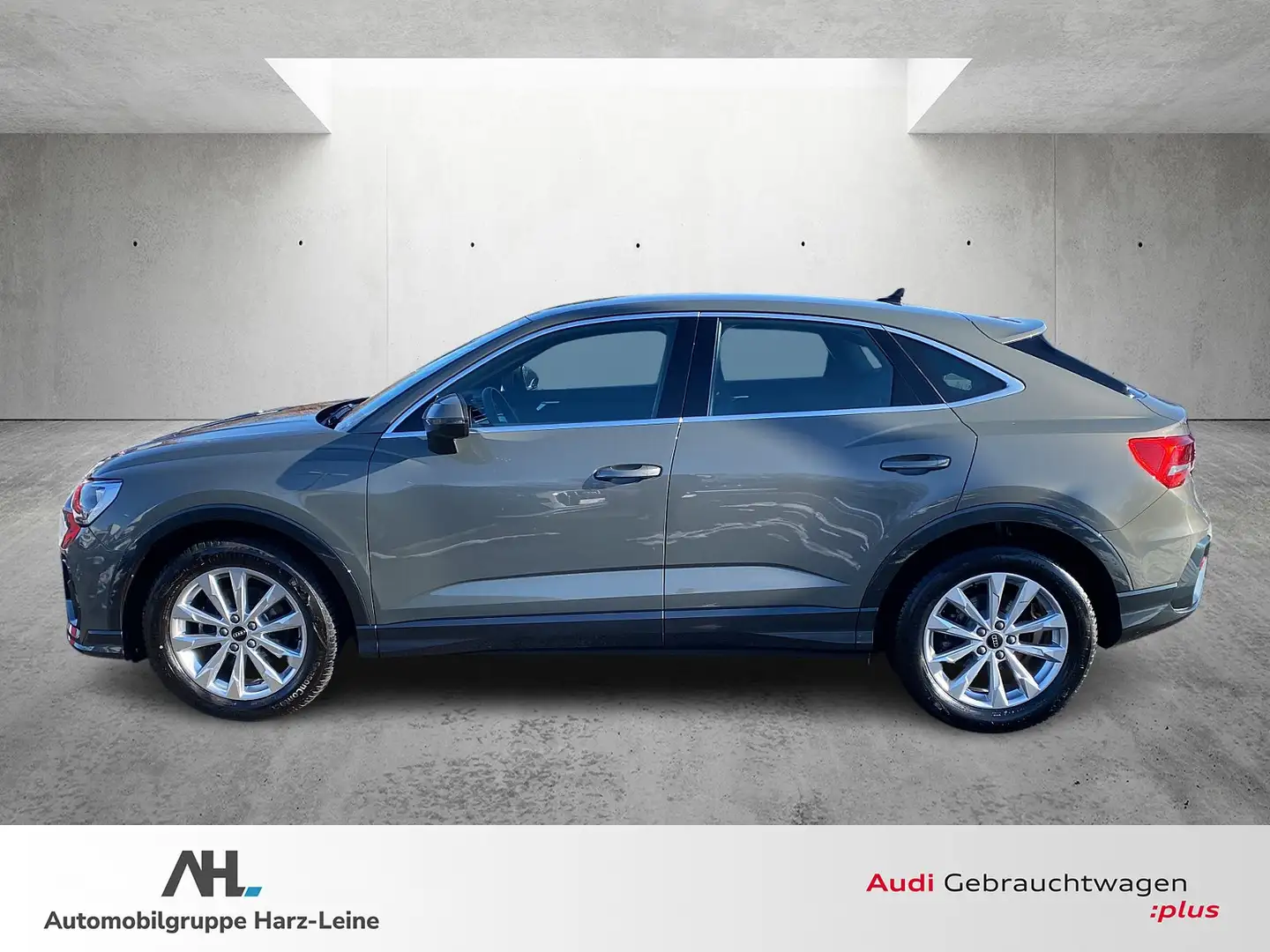 Audi Q3 Sportback 35 TDI S-tronic ACC Navi APS+ Smartphone Grau - 2