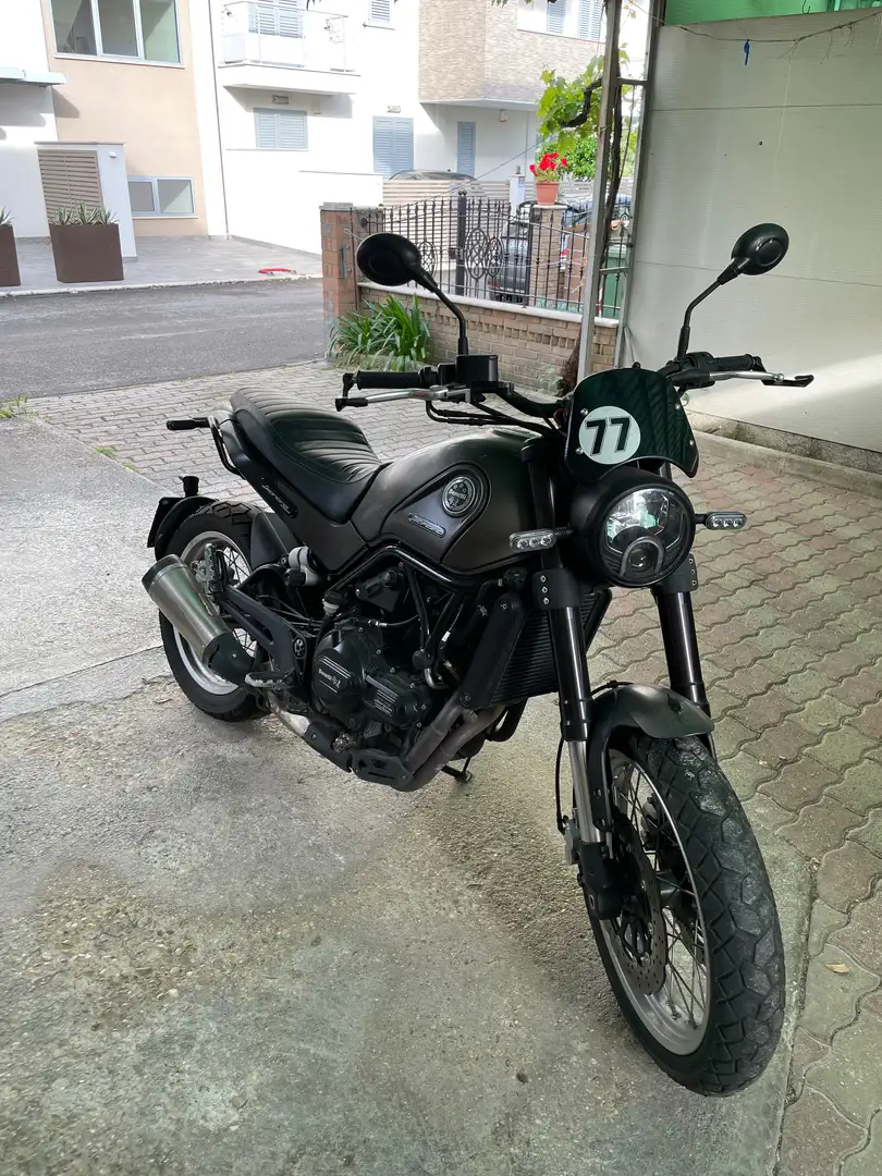 Benelli Leoncino 500 trail Gris - 1