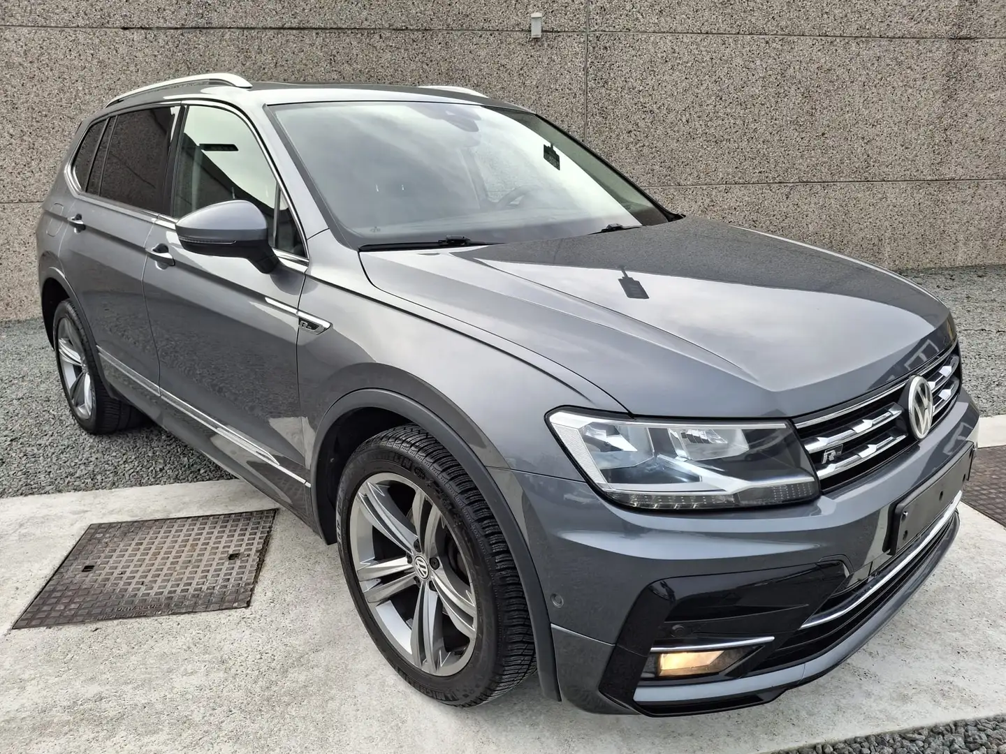 Volkswagen Tiguan Allspace R Line 4motion 7places Сірий - 1