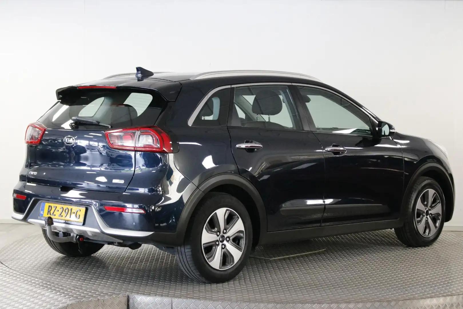 Kia Niro 1.6 GDi Hybrid DynamicLine Climate | Carplay | Cam Blauw - 2
