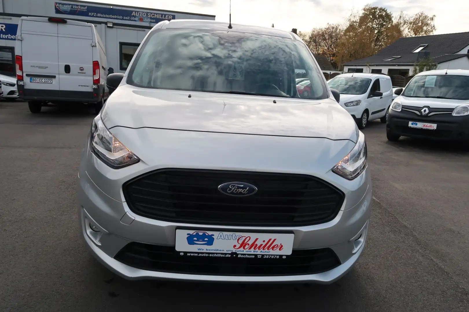 Ford Tourneo Connect Automatik # Navigation # AHK Silber - 2