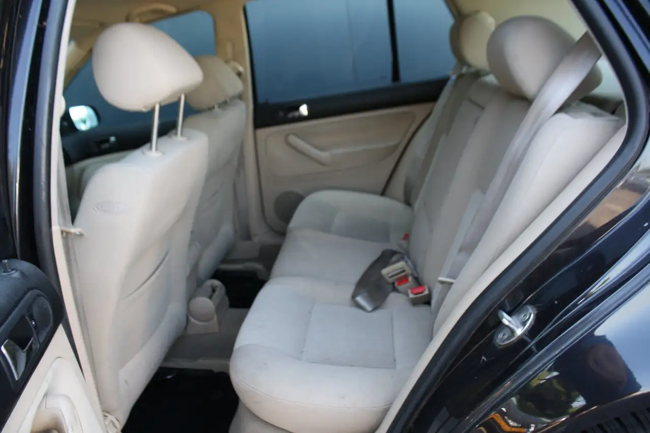 Volkswagen Golf 1.6-16V Highline - AIRCO - 5 DEURS, foto 5