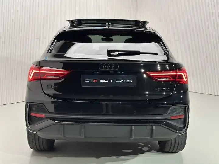 Audi Q3 Black line 35 TDI 2023, foto 59
