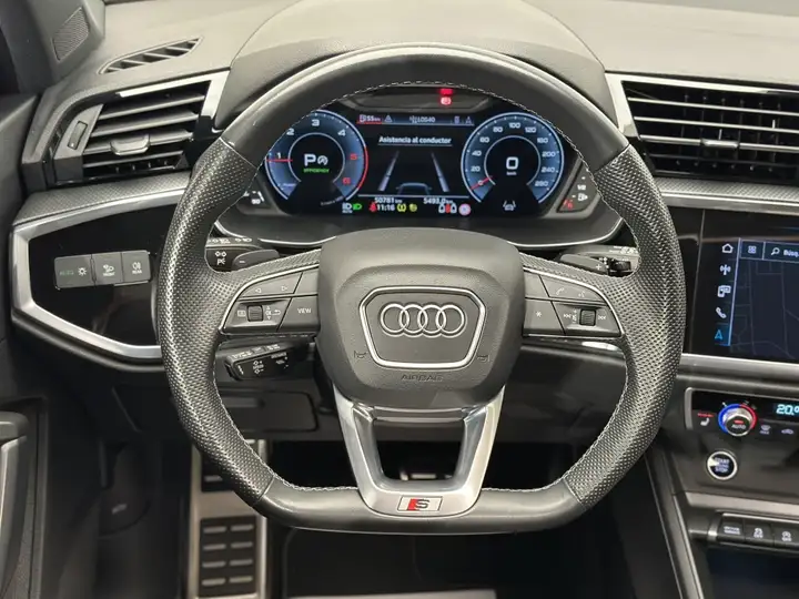 Audi Q3 Black line 35 TDI 2023, foto 67