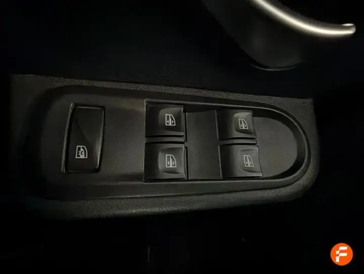 Dacia Duster 1.2 TCE Ambiance 4x4 2017, foto 19