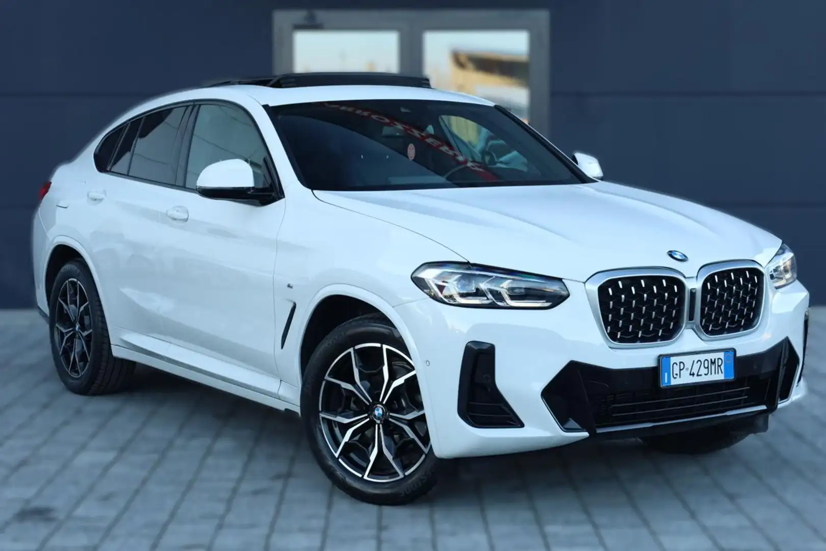 BMW X4 M Sport xDrive20i 48V Msport Bílá - 1