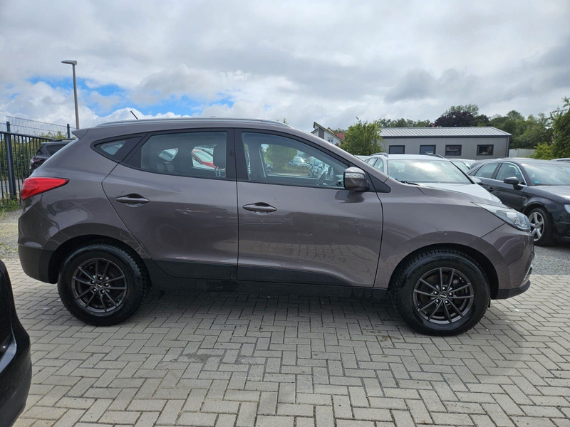 Hyundai iX35 FIFA World Cup Edition AWD — photo 2