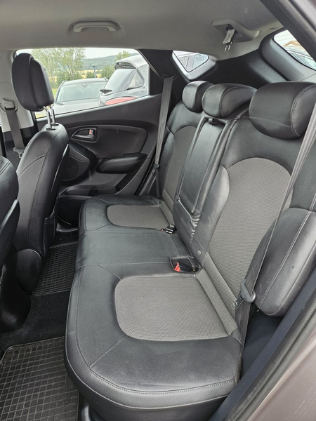 Hyundai iX35 FIFA World Cup Edition AWD — photo 10