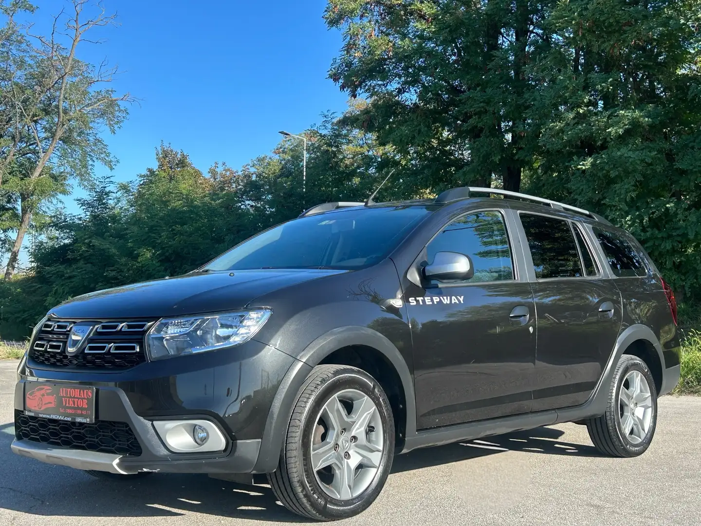 Dacia Logan Stepway*12 monate garantie*gute austatung* Schwarz - 2
