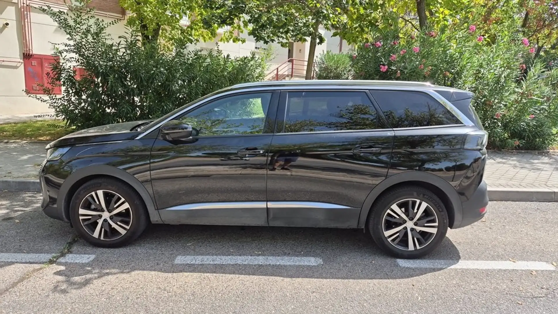 Peugeot 5008 1.2 PureTech S&S Allure 7 pl. 130 - 2