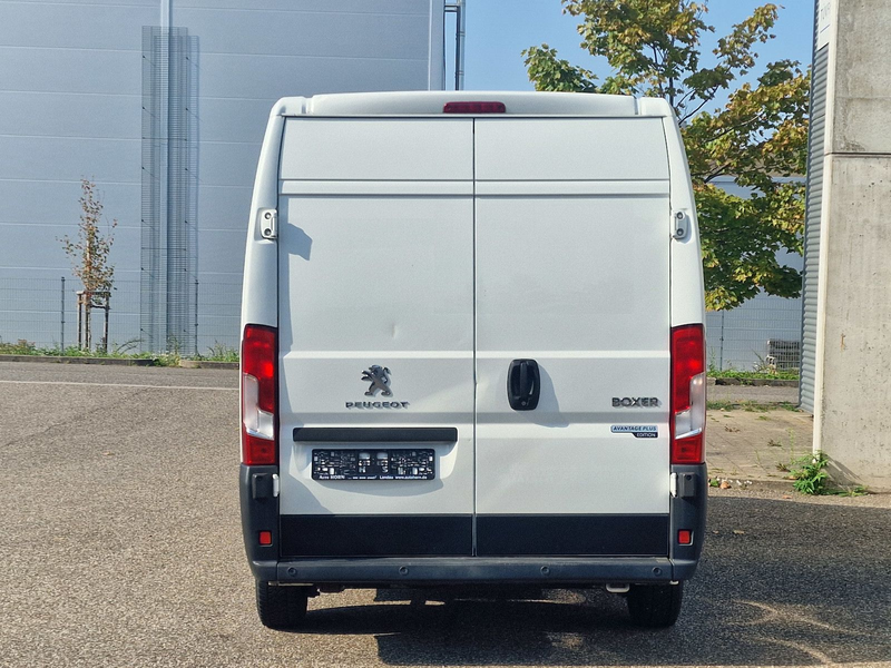 Peugeot Boxer 335 L2H2 Premium BlueHDi 140 Stop&Start — photo 8