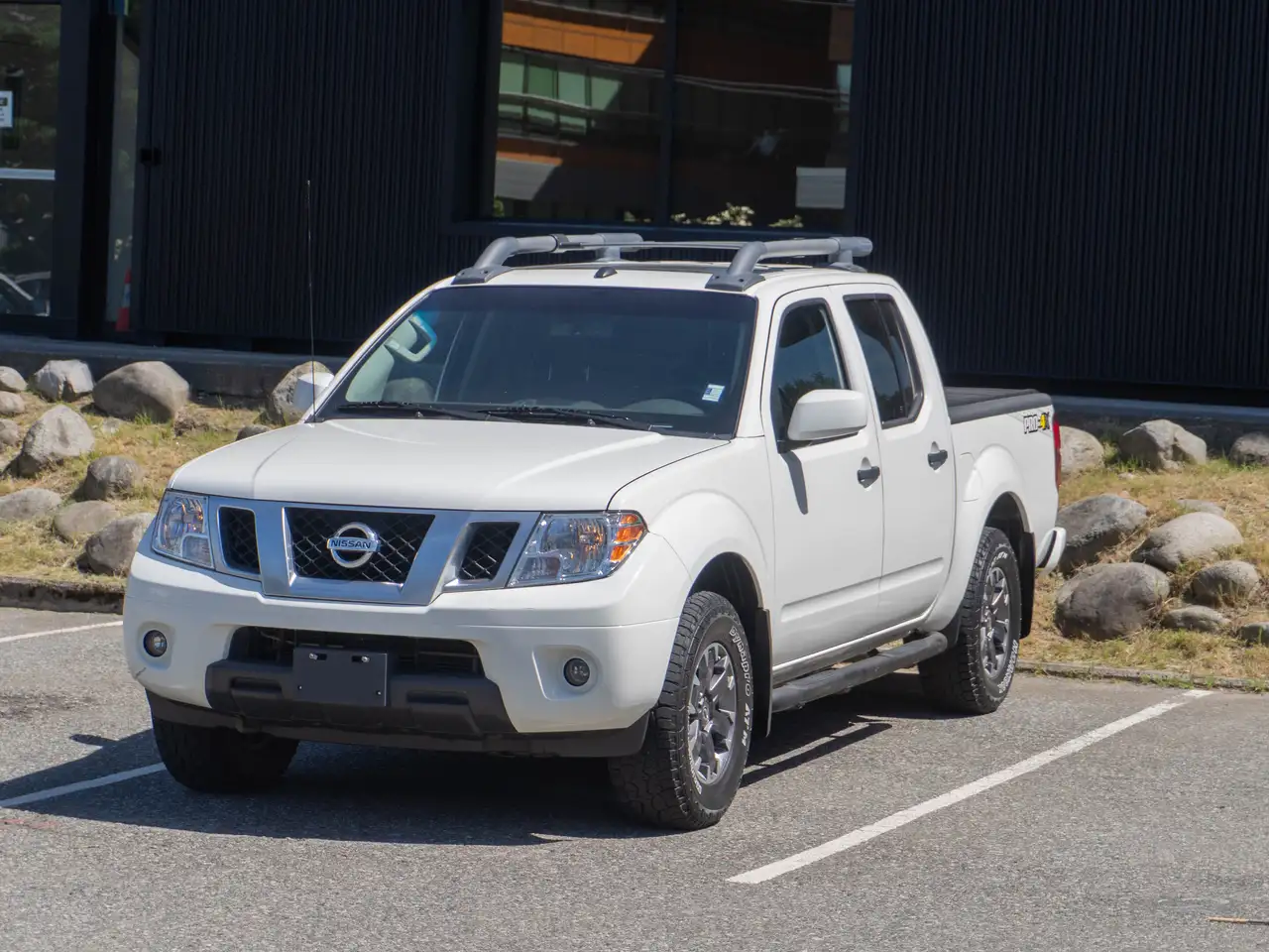 Nissan Frontier снимка Nissan Frontier