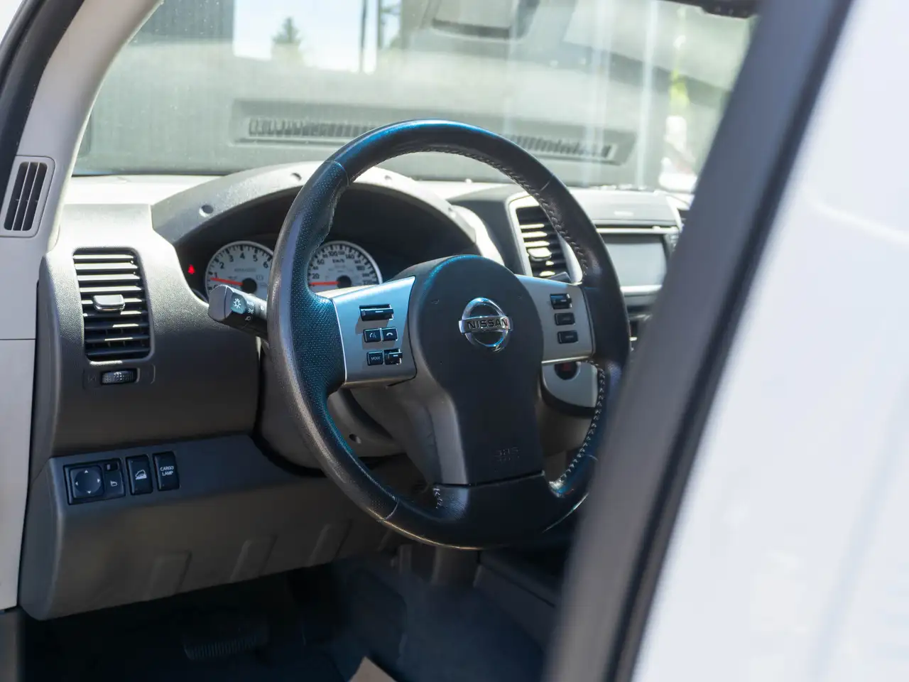 Nissan Frontier снимка Nissan Frontier