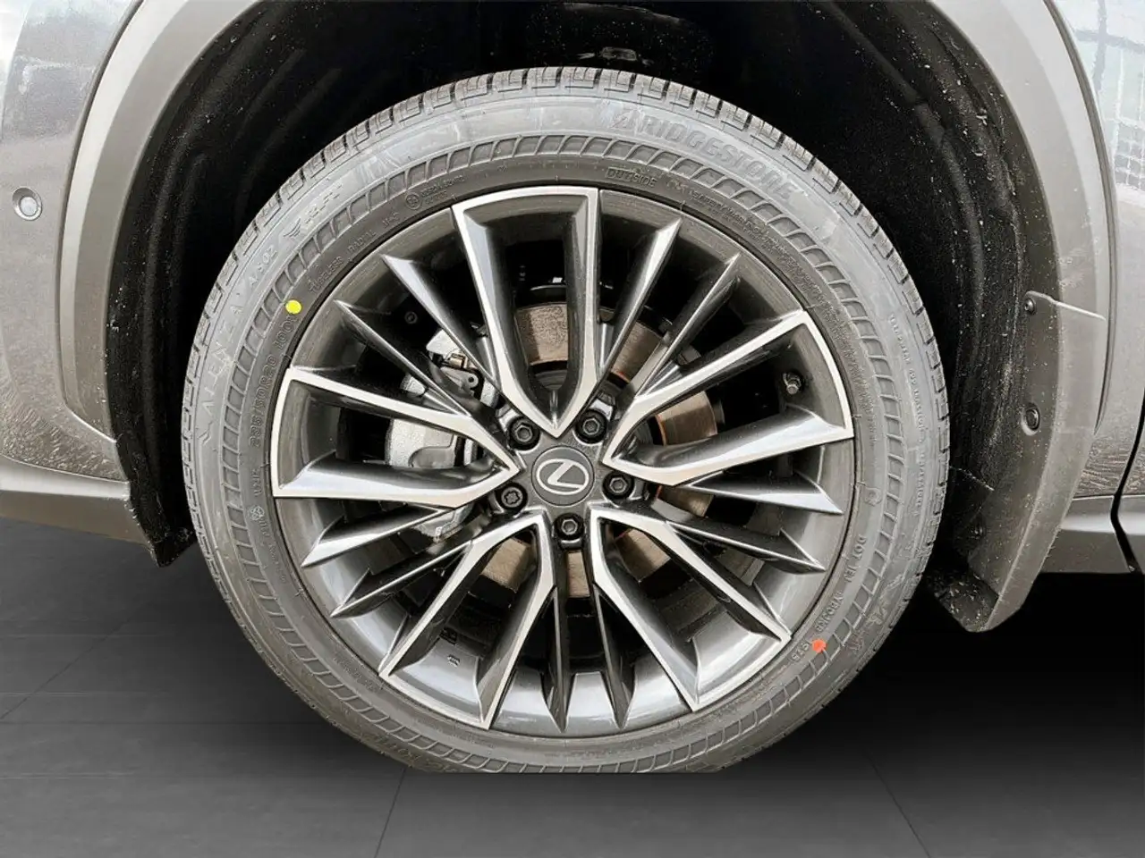 Lexus NX снимка Lexus NX