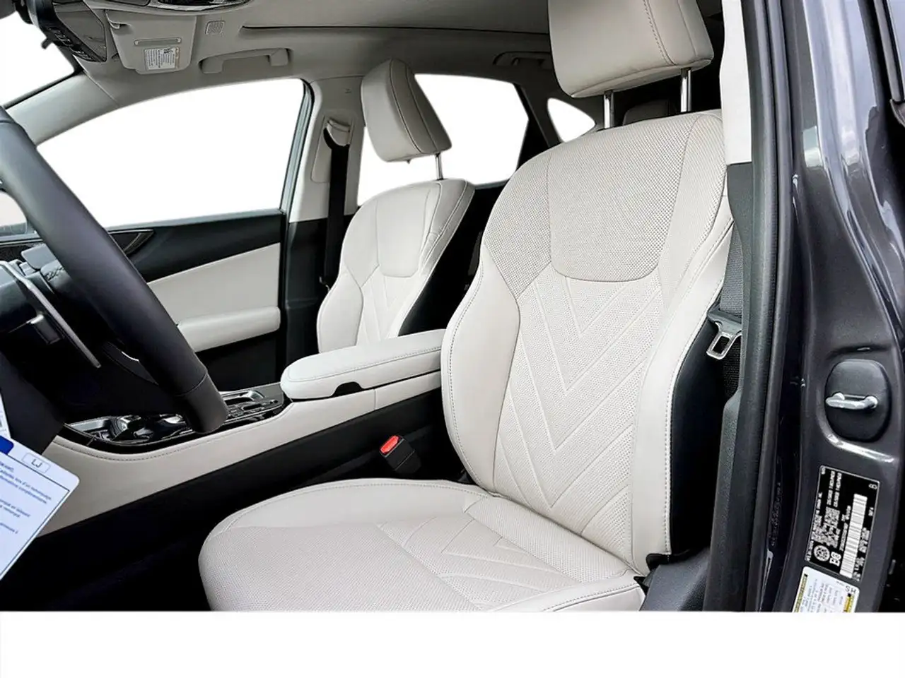 Lexus NX снимка Lexus NX