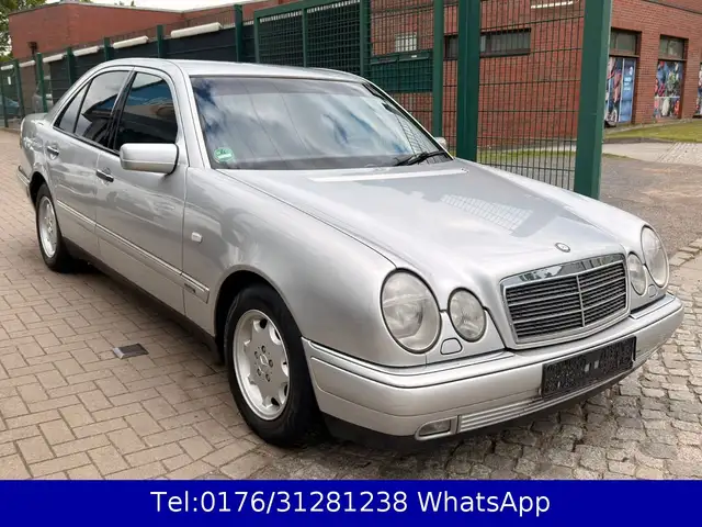 Mercedes-Benz E 220 CDI ELEGANCE !! Automatik-Xenon !! 175TKM