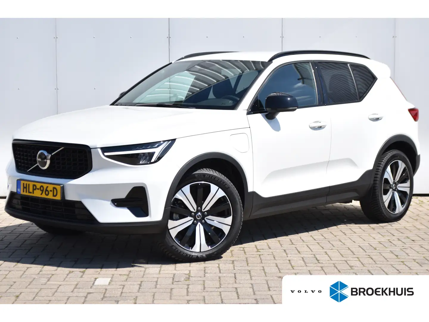 Volvo XC40 T5 Plus Dark | Cruise Control Adaptive | BLIS | St Bianco - 1