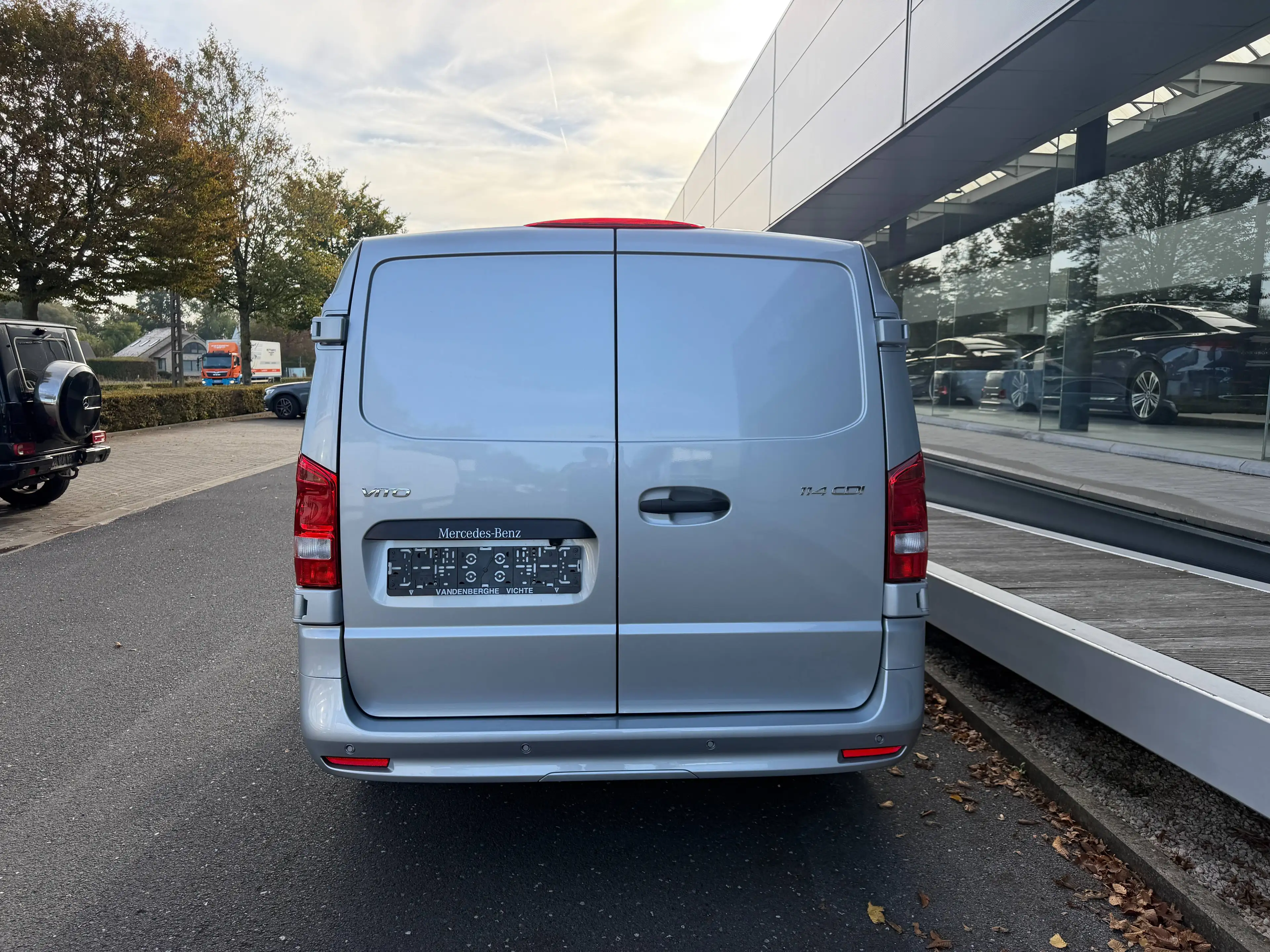 Mercedes-Benz Vito 114 cdi licht vracht 5 zitplaatsen camera pts apple carplay vleugeldeuren als nieuw! — photo 6