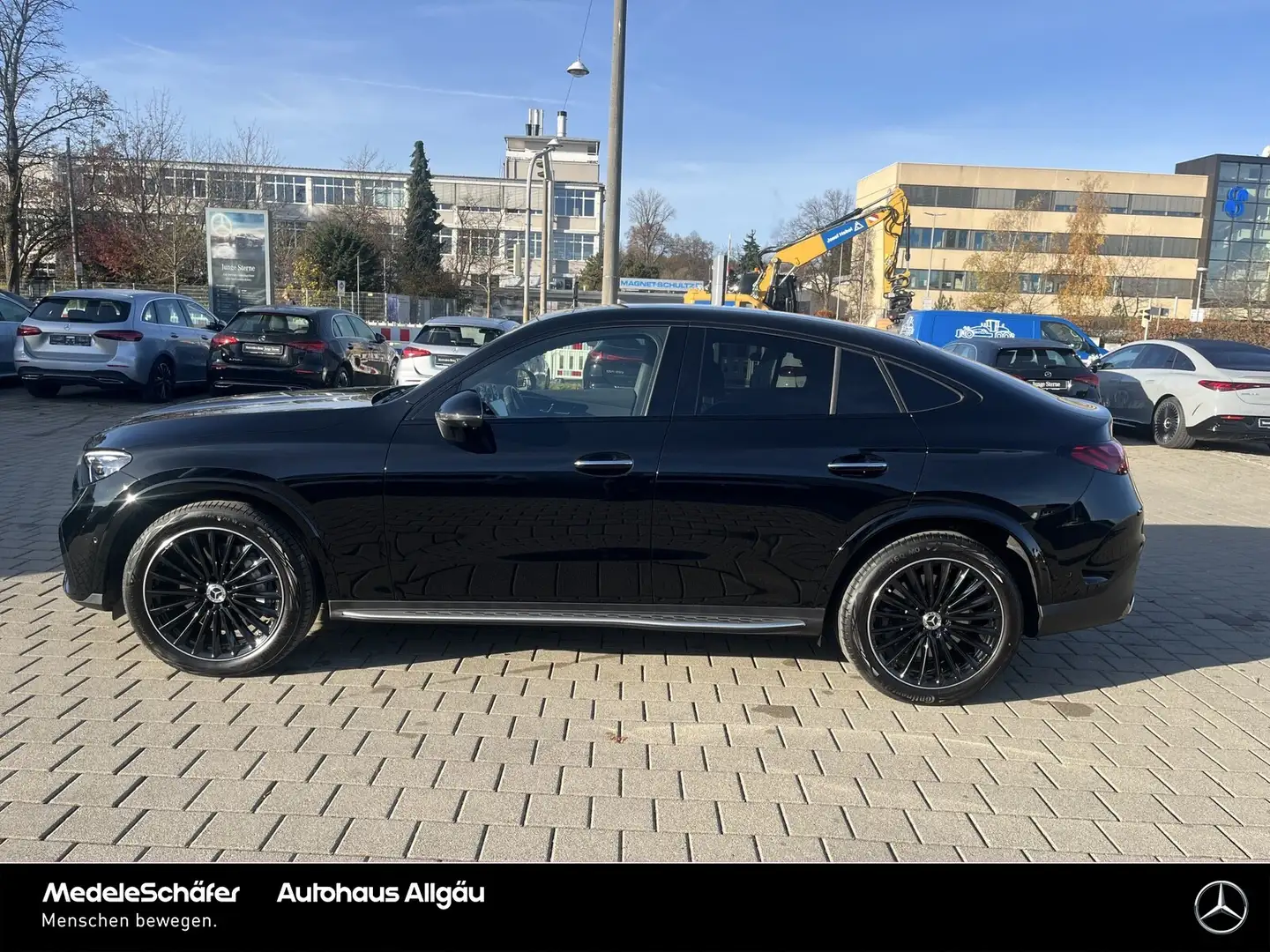 Mercedes-Benz GLC 450 GLC 450 d 4M AMG Night Premium+ 20" AHK Pano 360° Schwarz - 2