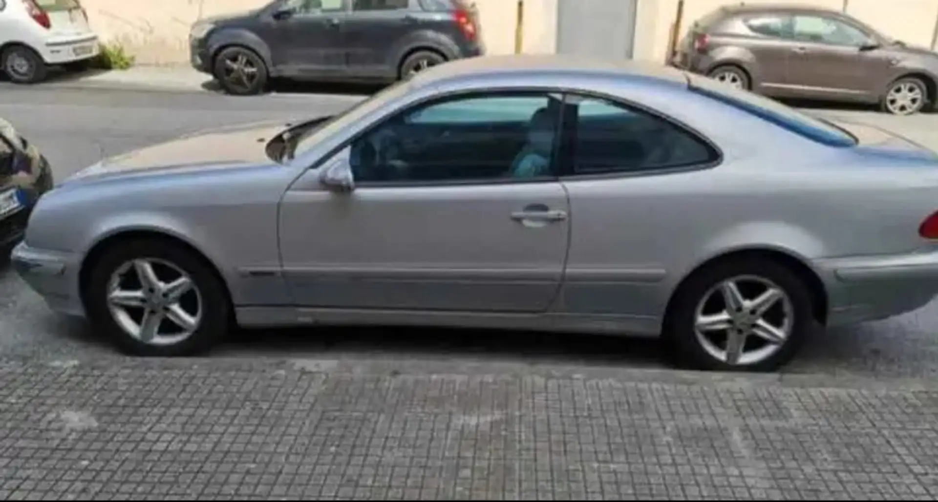 Mercedes-Benz CLK 200 Kompressor Avantgarde Argent - 1