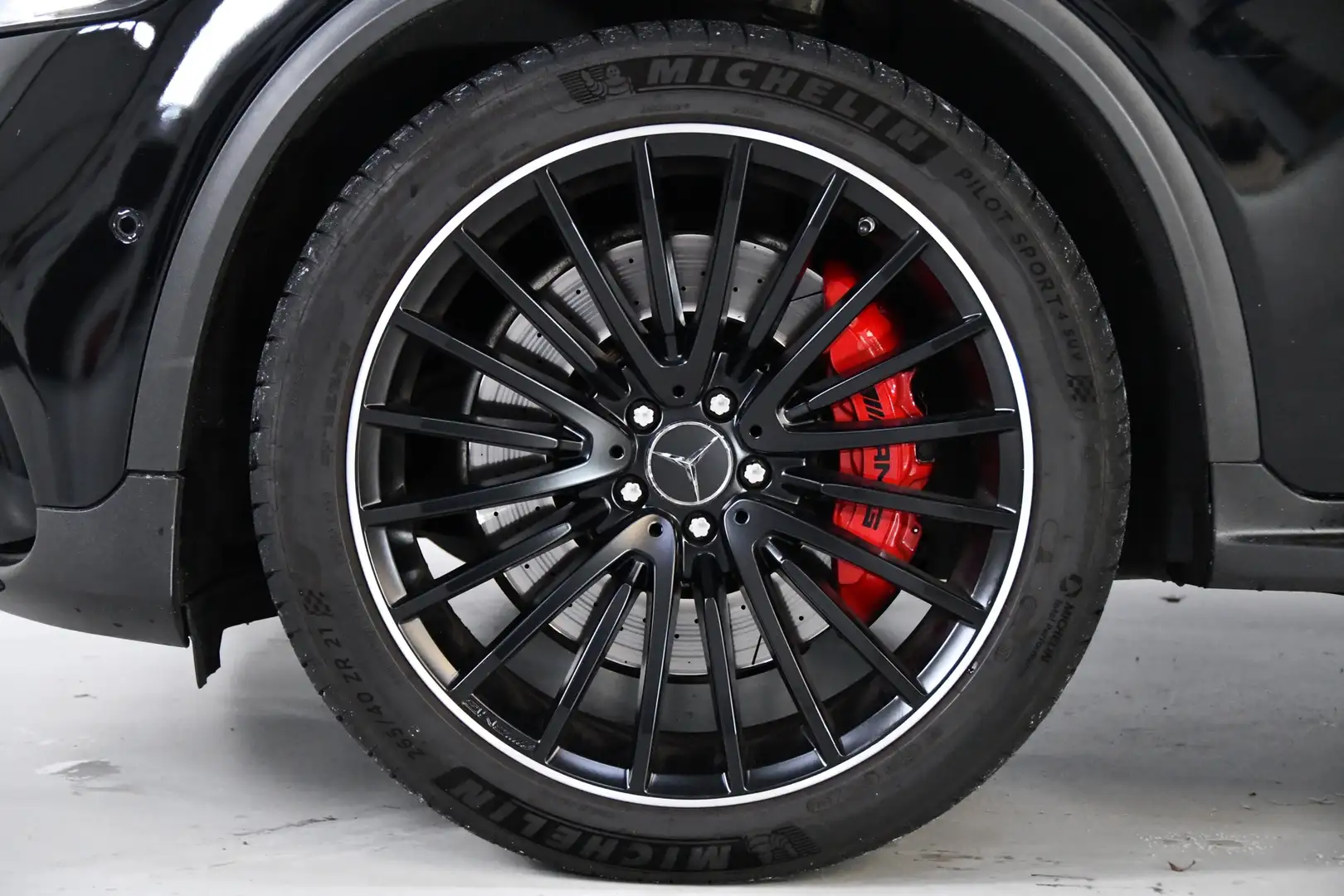 Mercedes-Benz GLC 63 AMG Coupé S 4MATIC+ Full option Schwarz - 2
