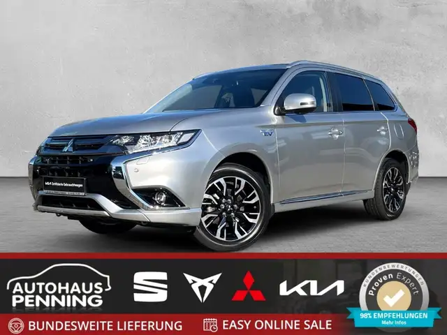 Mitsubishi Outlander PHEV 4WD TOP LED ACC NAVI KLIMA GD PDC
