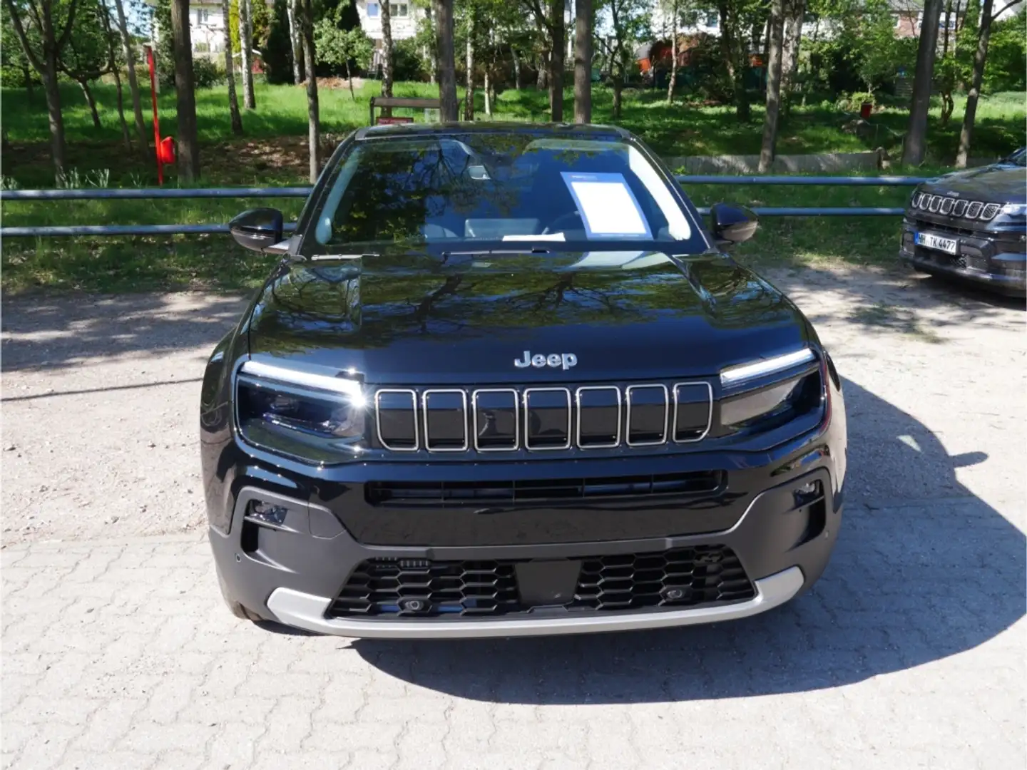 Jeep Avenger Summit MHEV 1.2l 0,00% Finanz. Negro - 2