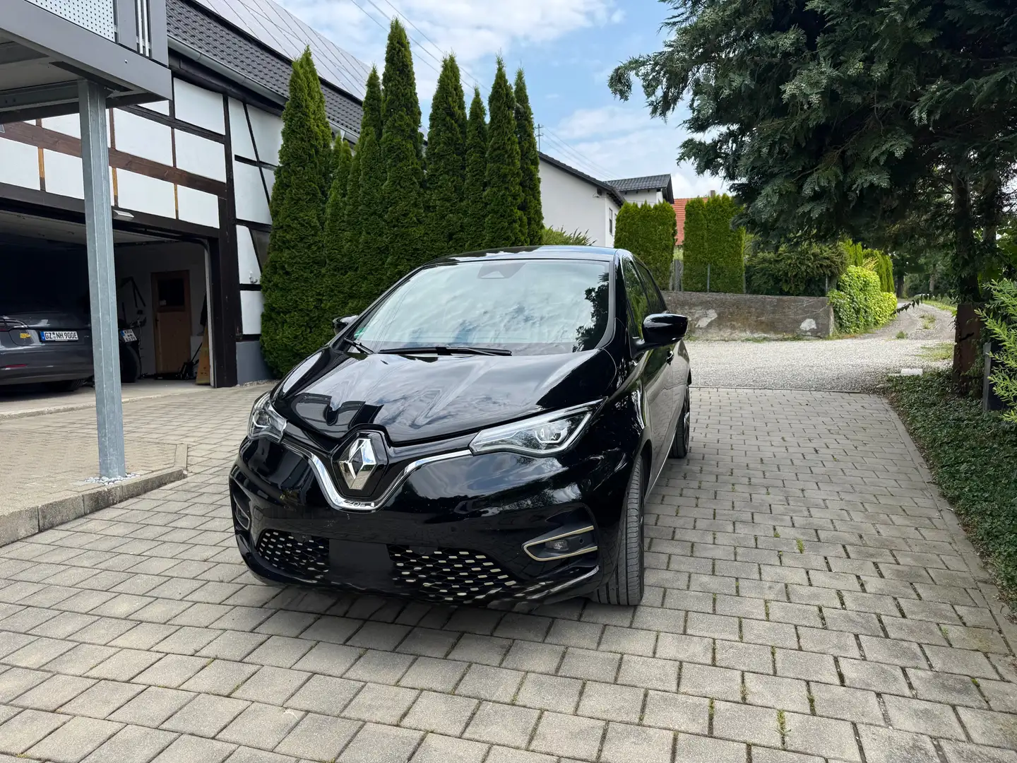 Renault ZOE EV50 135hp Iconic Schwarz - 1